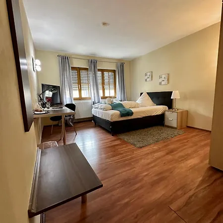 Kastanienbaum Bed & Breakfast